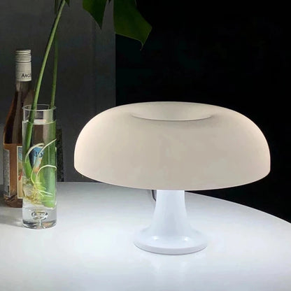 Danish Modern Minimalist Mushroom Table Lamp for Hotel Bedroom Bedside Living Room Decorative Desk Lights With 4 Bulbs